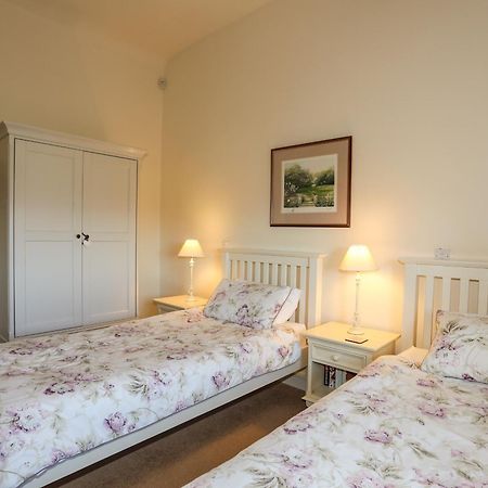 Villa Cosy Barn Dwyran Esterno foto