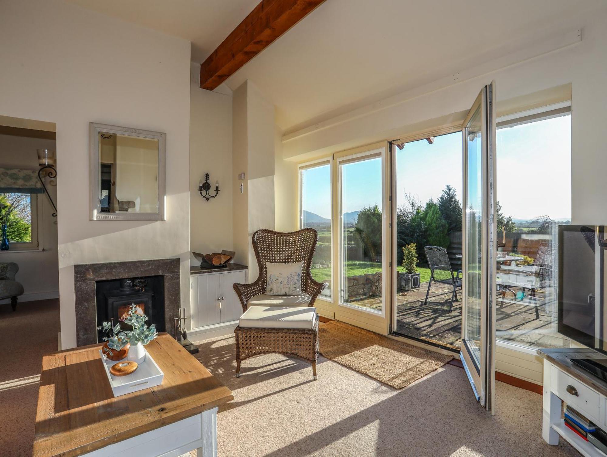 Villa Cosy Barn Dwyran Esterno foto